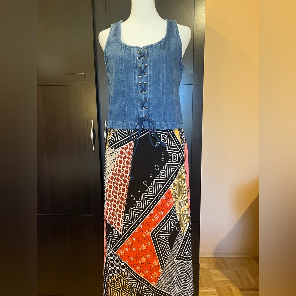 La Armario denim lace-up vest top with blue strings in front. Blue. Size M. NWT - Picture 3 of 11